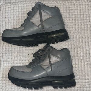Nike Grey ACG Boots